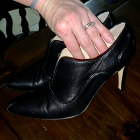 Jon Josef woman’s black heeled ankle booties size 5 - Picture 10 of 10